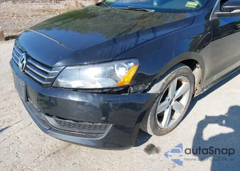 2012 Volkswagen Passat 2.5L Se from USA, damaged, VIN 1VWBP7A39CC083174